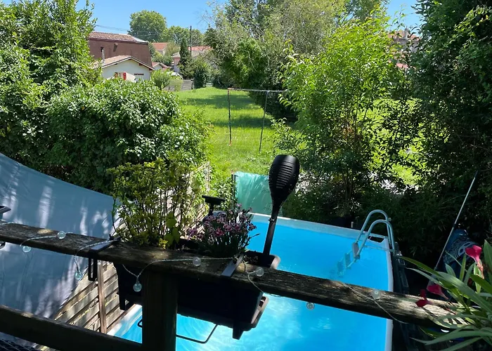 Maison Cosy Entierement Climatisee Avec Piscine