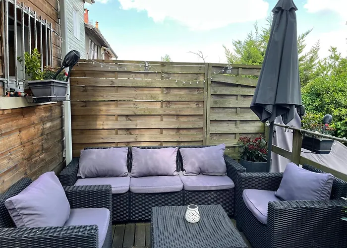 Maison Cosy Entierement Climatisee Avec Piscine